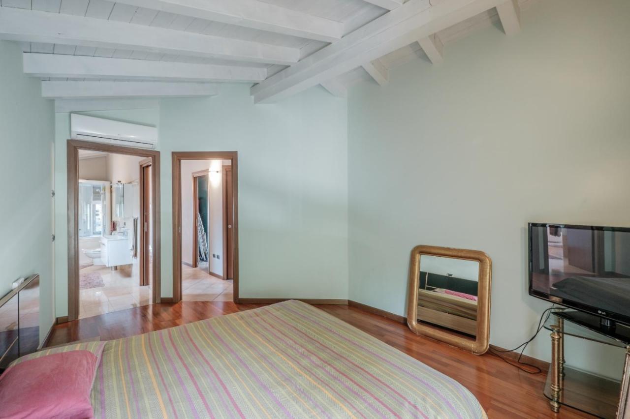 Apartmán Casa Dana Sale Marasino Exteriér fotografie