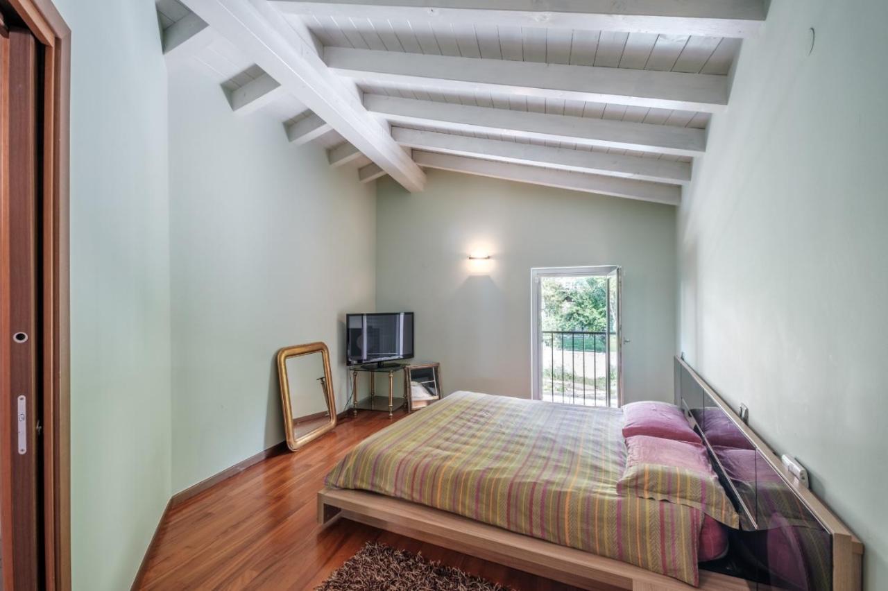 Apartmán Casa Dana Sale Marasino Exteriér fotografie